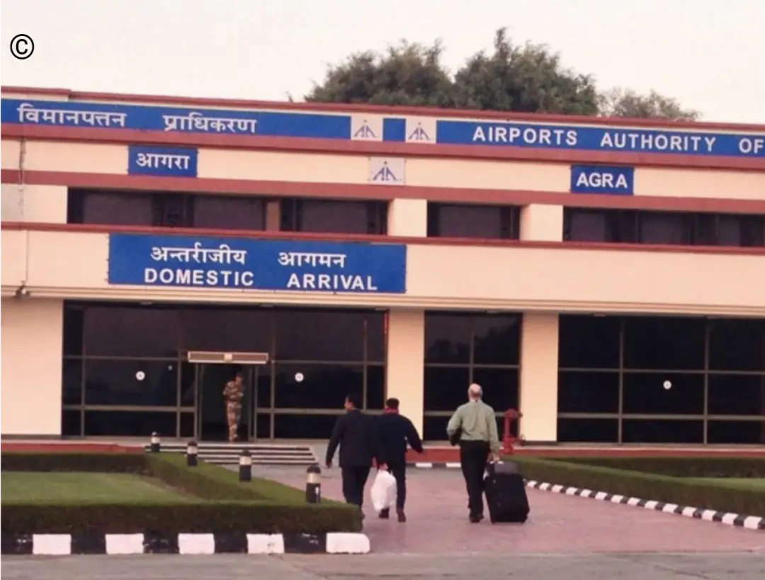 Agra - ProRido airport taxi cab service at Agra Airport AGR