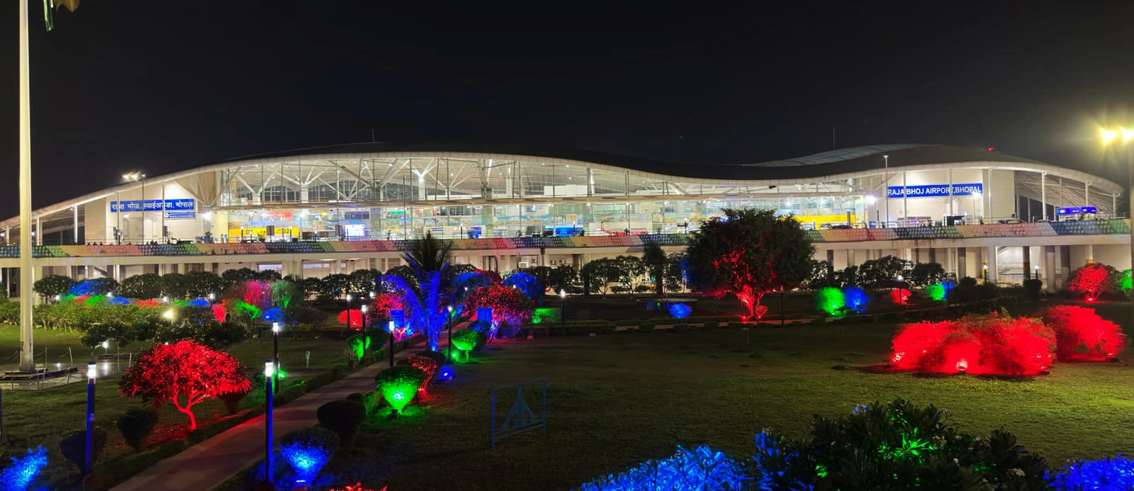 Bhopal - ProRido airport taxi cab service at Raja Bhoj Airport Bhopal